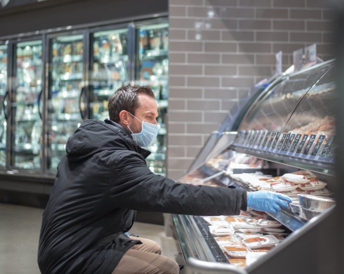 Abgepacktes Fleisch im Supermarkt